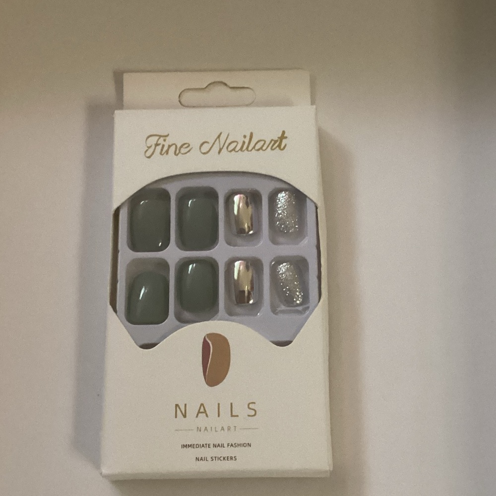 Nail Stickers - Green and Silver